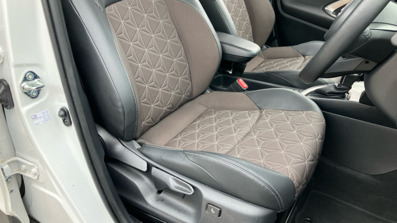 Toyota Yaris Cross 1.5 Hybrid Excel 5dr CVT Hybrid Estate